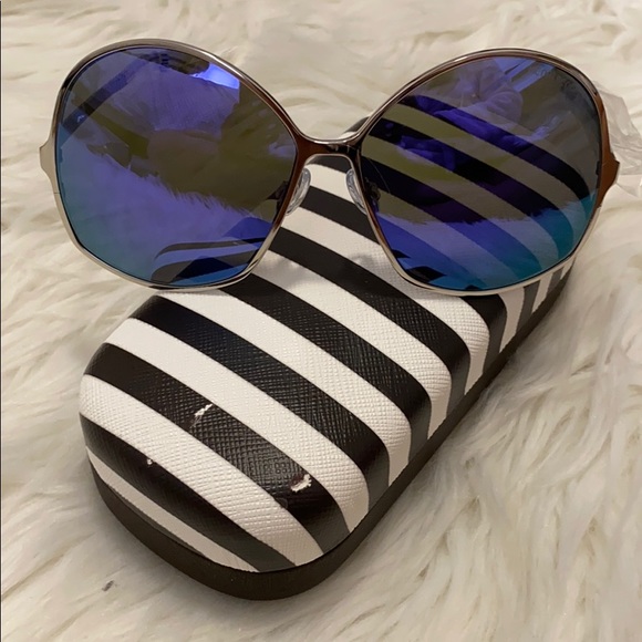Henri Bendel Sunglasses